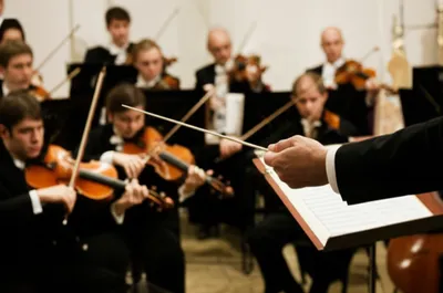 Illustration dictates - Image 1