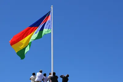 Illustration flown - Image 1