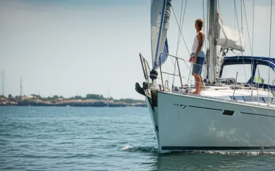 Illustration abaft - Image 1