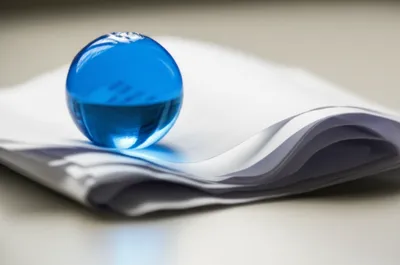 Illustration paperweight