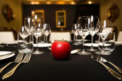 Illustration incongruent