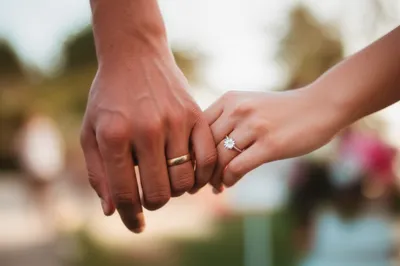 Illustration buckling - Image 1