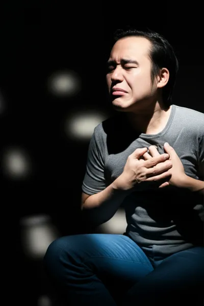 Illustration had - Image 1