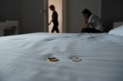 Illustration adulterates - Image 1