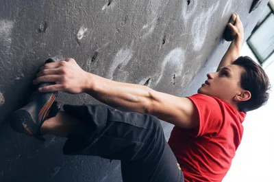 Illustration climb - Image 1