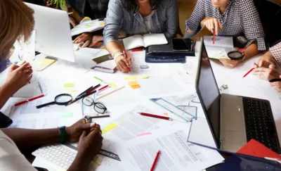 Illustration copydesk - Image 1