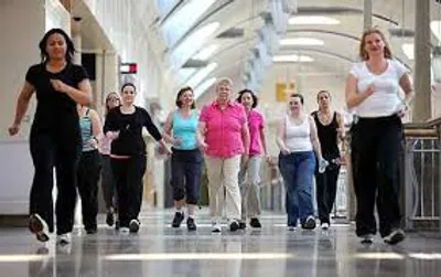 Illustration mall - Image 2