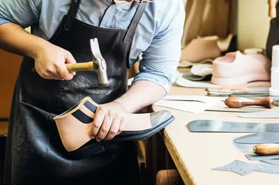 Illustration shoemaker