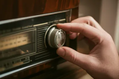 Illustration twisting - Image 1