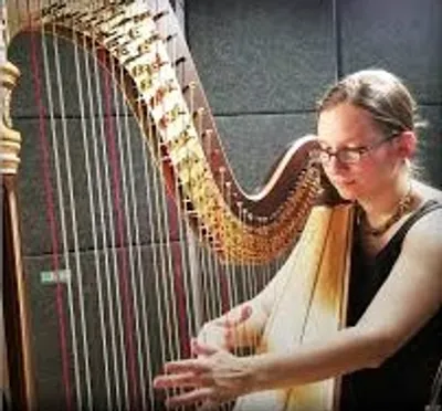 Illustration harpist - Image 2