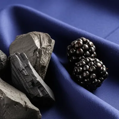 Illustration dark - Image 1