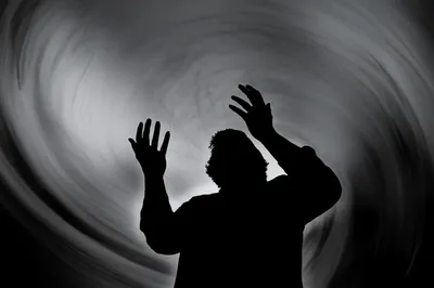 Illustration panicked