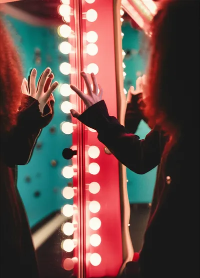 Illustration falsifies - Image 1