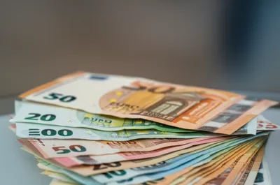 Illustration currencies - Image 1