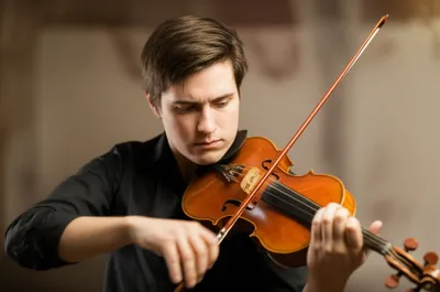 Illustration violins - Image 1