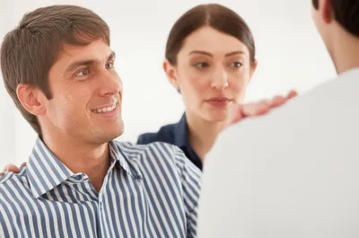 Illustration assuring - Image 1