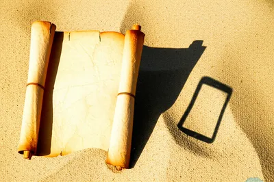 Illustration predated - Image 1