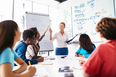 Illustration pupils - Image 1