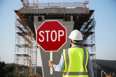 Hình ảnh minh họa suspends - Ảnh 1