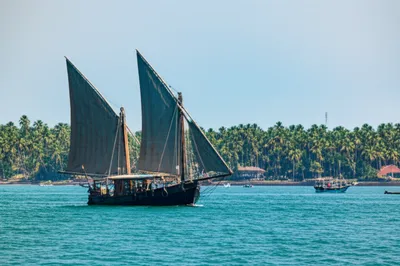 Illustration grabs - Image 1