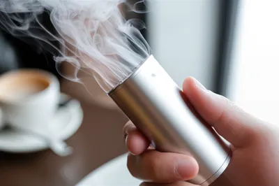 Illustration vape - Image 1