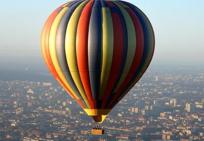 Illustration ballooned - Image 1