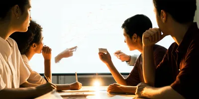 Illustration consultants - Image 1