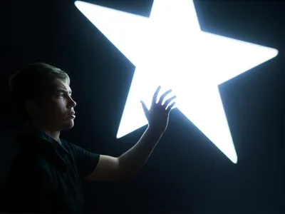 Illustration frustrates