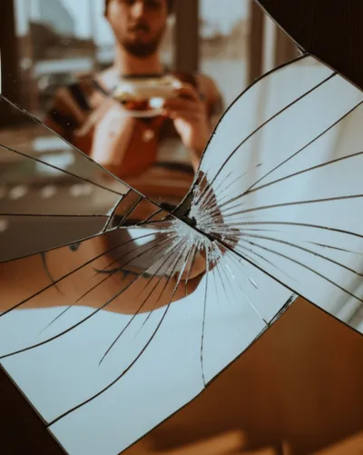 Illustration disconnected - Image 1