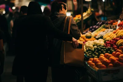 Illustration lifts - Image 1