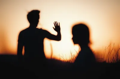 Illustration goodbyes - Image 1