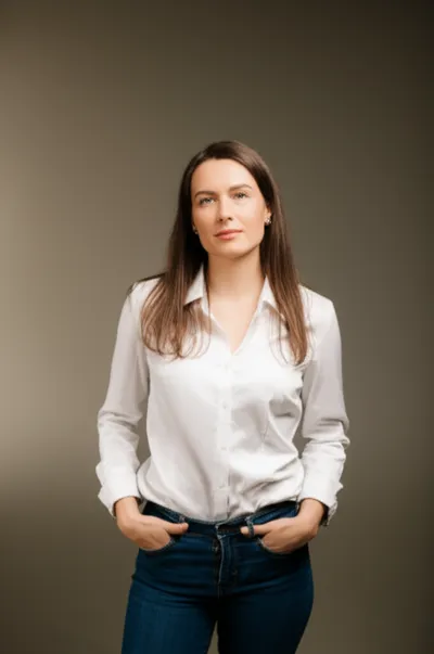 Illustration model - Image 1