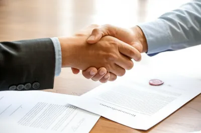 Illustration engages - Image 1