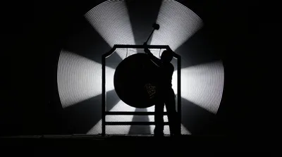 Illustration gongs - Image 1