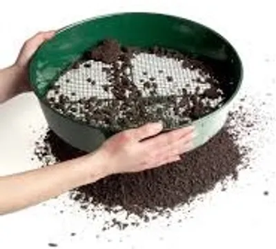 Illustration sieve - Image 2