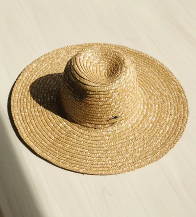 Illustration slouches - Image 1