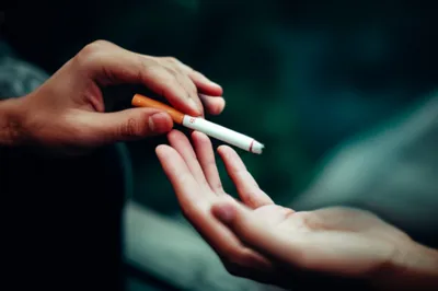 Illustration cigarette - Image 1