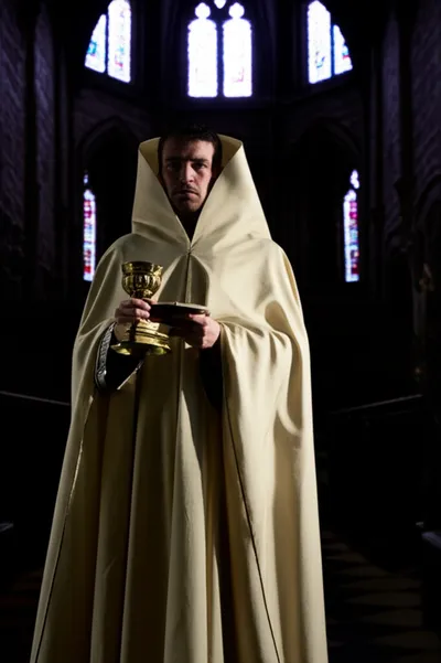 Illustration priestly - Image 1