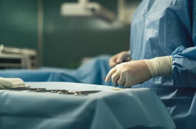 Illustration gowns - Image 1