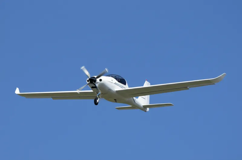 Illustration visuelle de canard: Canard (type d'avion) - Image 1