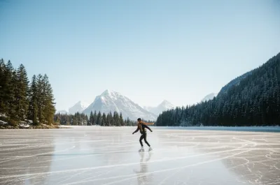 Illustration skating - Image 1