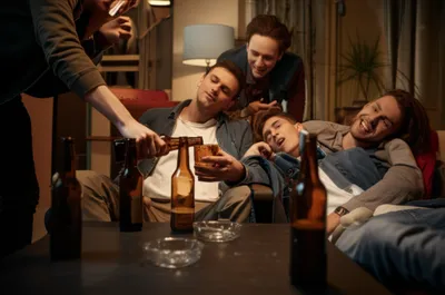 Illustration buster - Image 1