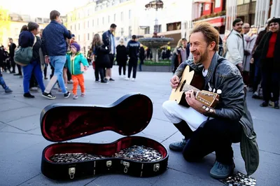 Illustration busker - Image 1