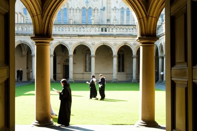 Illustration cloisters - Image 1