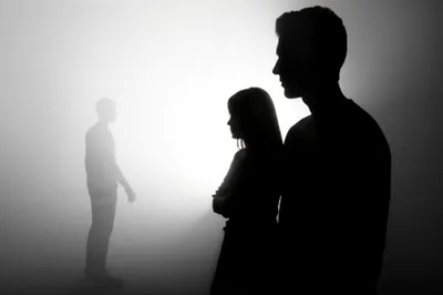 Illustration confronting - Image 1