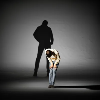 Illustration coward - Image 1