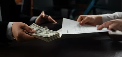 Illustration kickbacks - Image 1