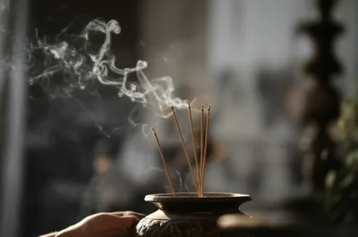 Illustration fumes - Image 1