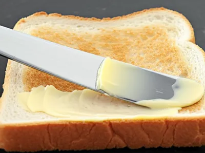 Illustration spread - Image 1