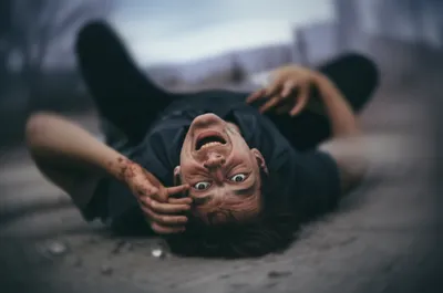 Illustration convulsed - Image 1